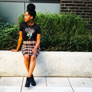 Meet your Posher, Stormy